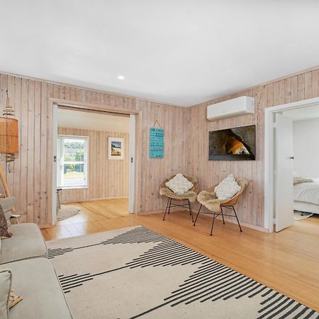 Blue Belle Cottage Whitianga Exterior photo