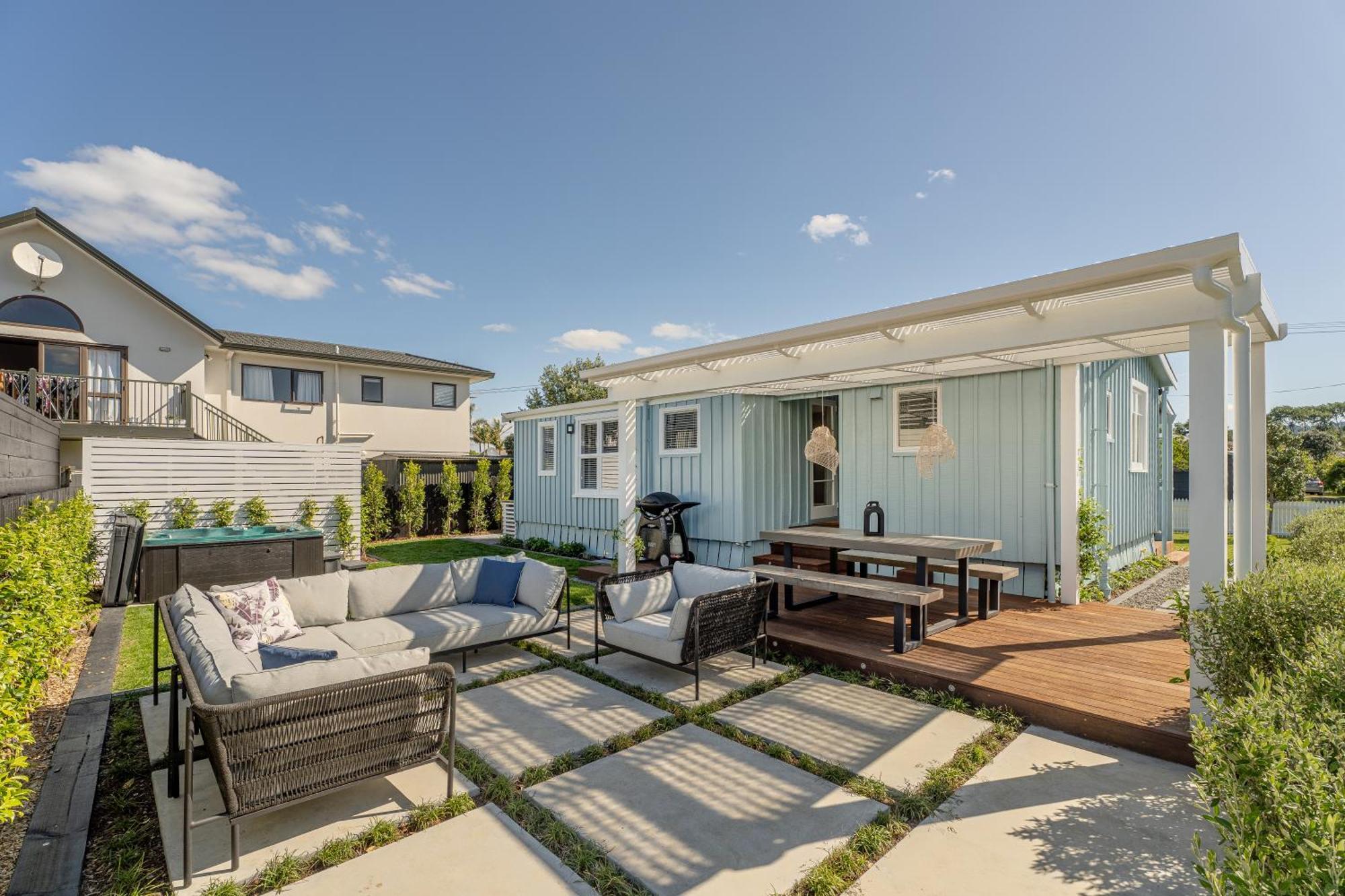 Blue Belle Cottage Whitianga Exterior photo